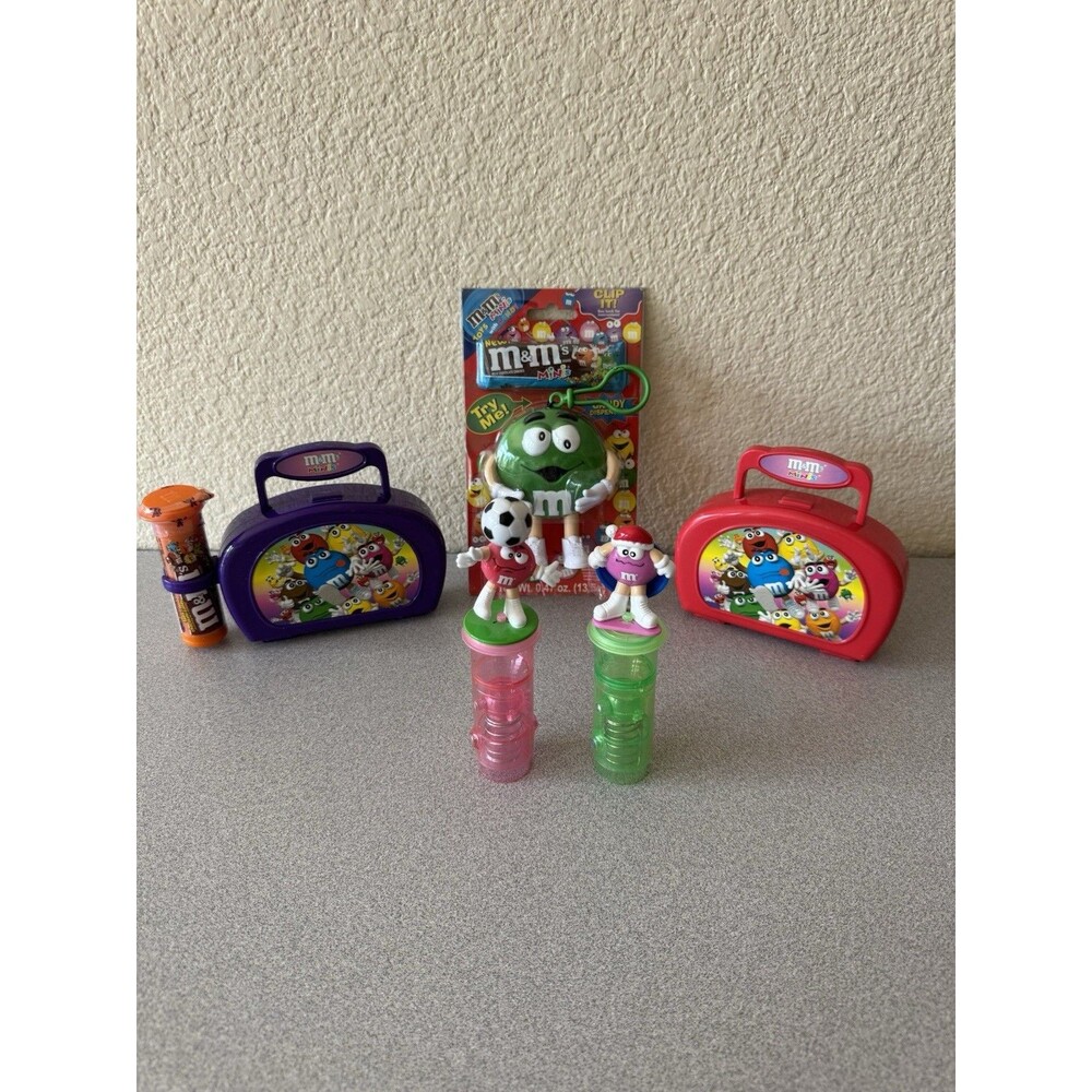 Vintage M&M’s Minis Candy Dispenser & Carry Case Collectible Lot